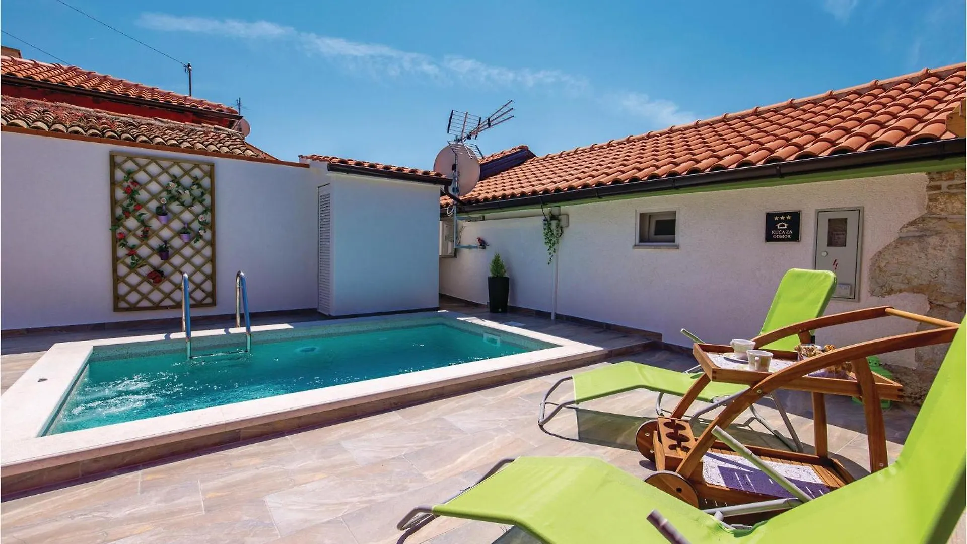 Holiday home Cozy Home In Golovik With Wifi Martina Croatia